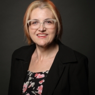 Mme Eve-Lyne Du Plessis